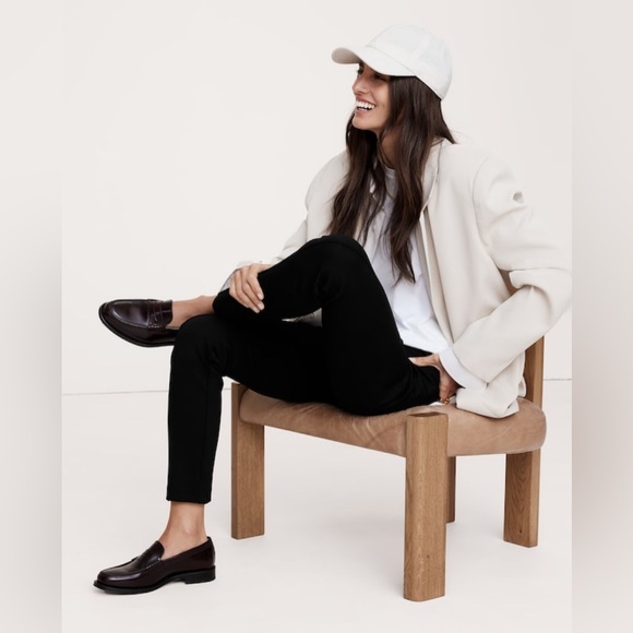 BANANA REPUBLIC SKINNY EVERYWHERE PONTE PANT - Picture 2 of 7